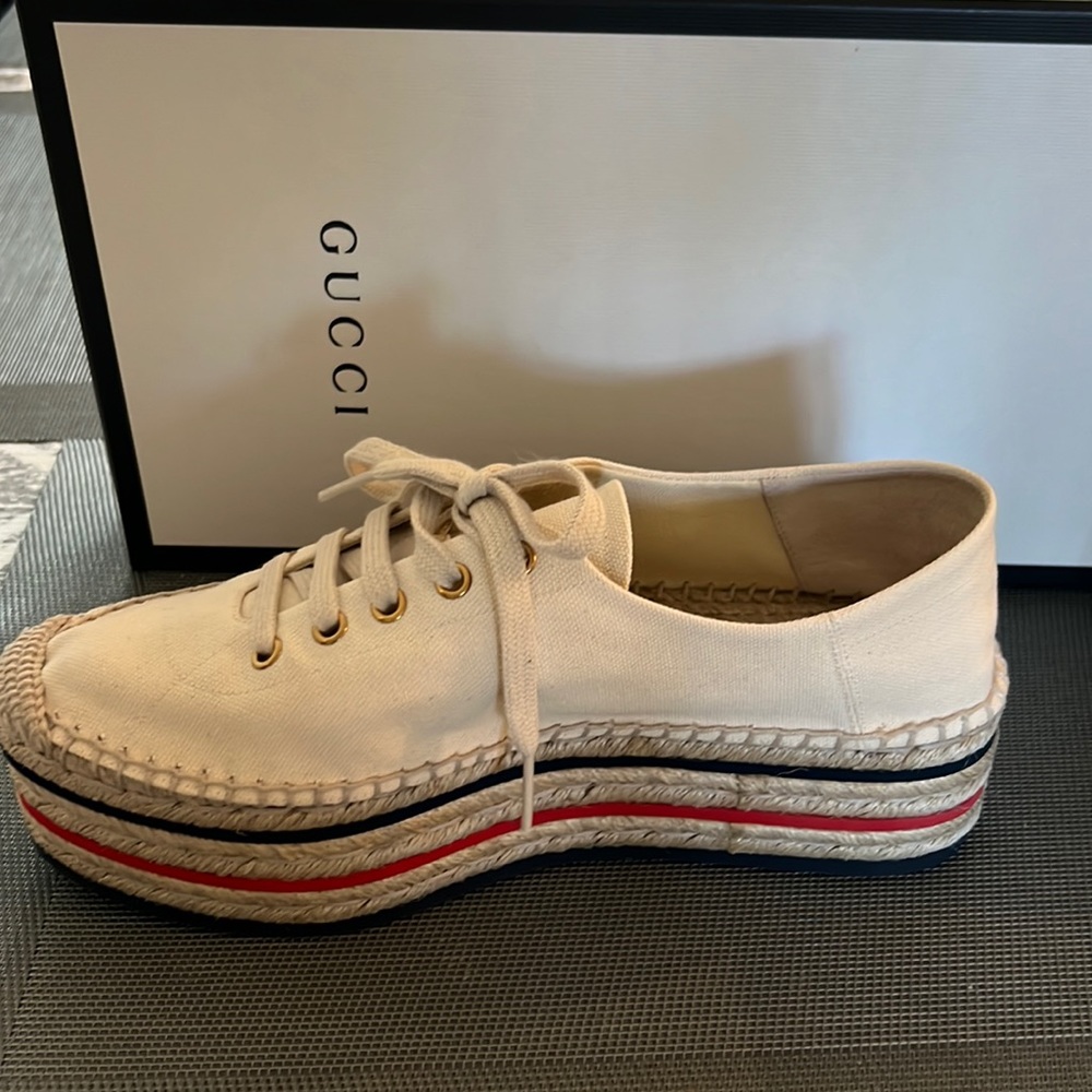 Auténticos Gucci espadrilles with box and dust bags